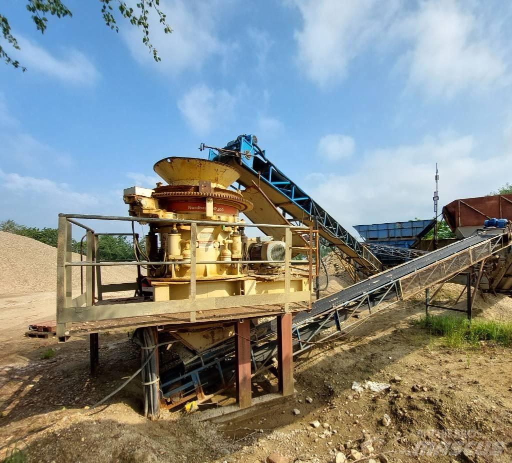 Metso HP 200 Drupinātāji