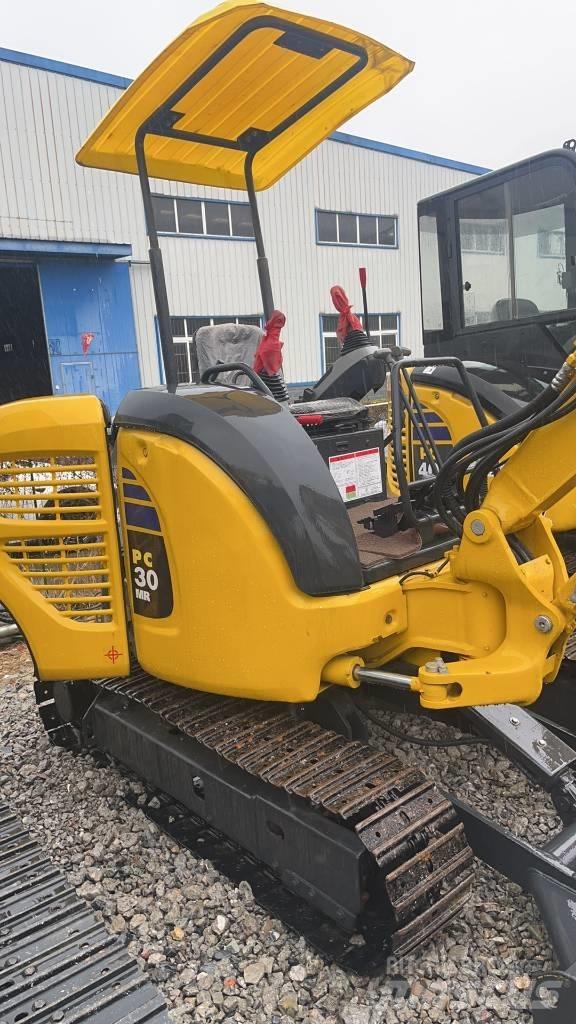 Komatsu PC 30 Kāpurķēžu ekskavatori