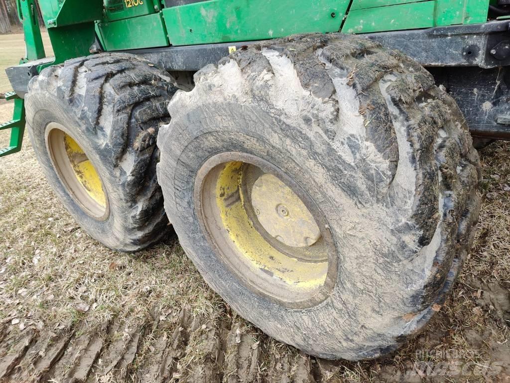 John Deere 1210 G Forvarderi