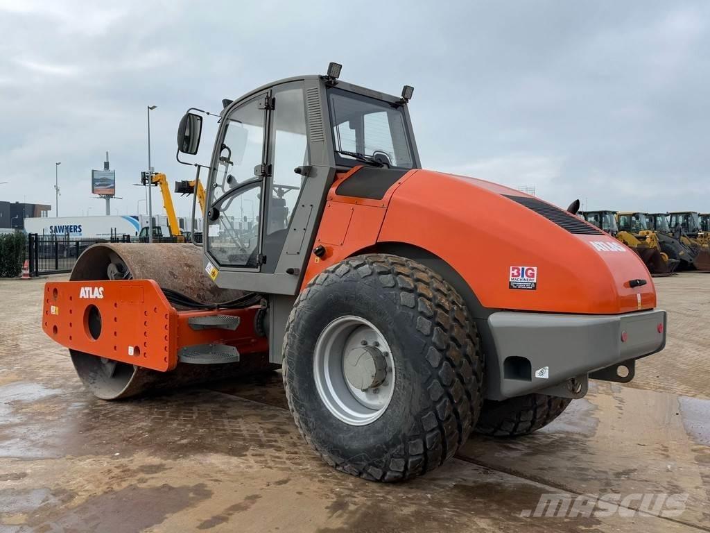Atlas AW1120 (12t) Vienvalča grunts veltņi