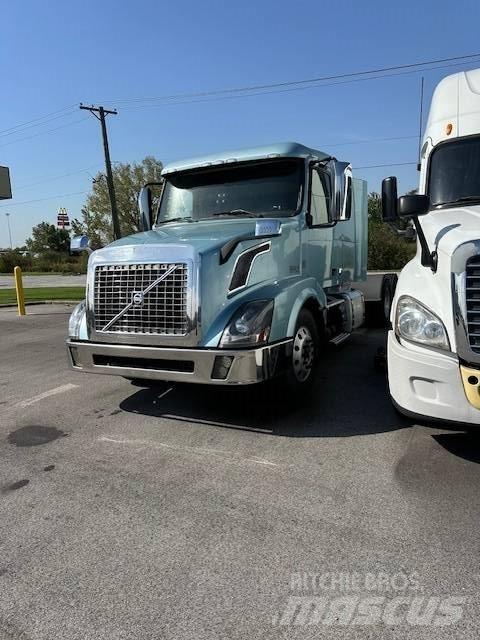 Volvo VNL 430 Vilcēji