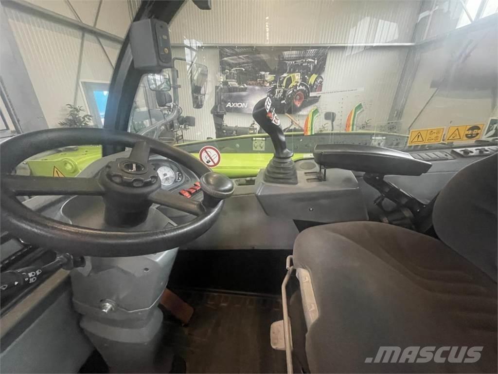 CLAAS Scorpion 746 Lauksaimniecības pacēlāji