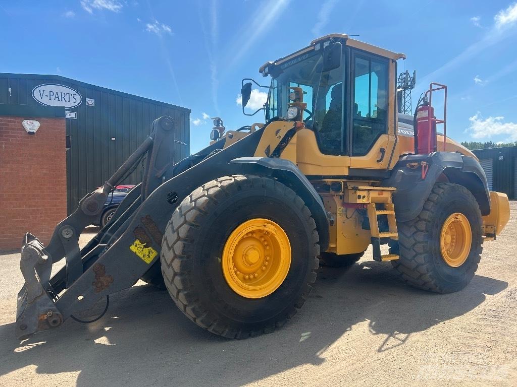 Volvo L110H L/Boom Iekrāvēji uz riteņiem