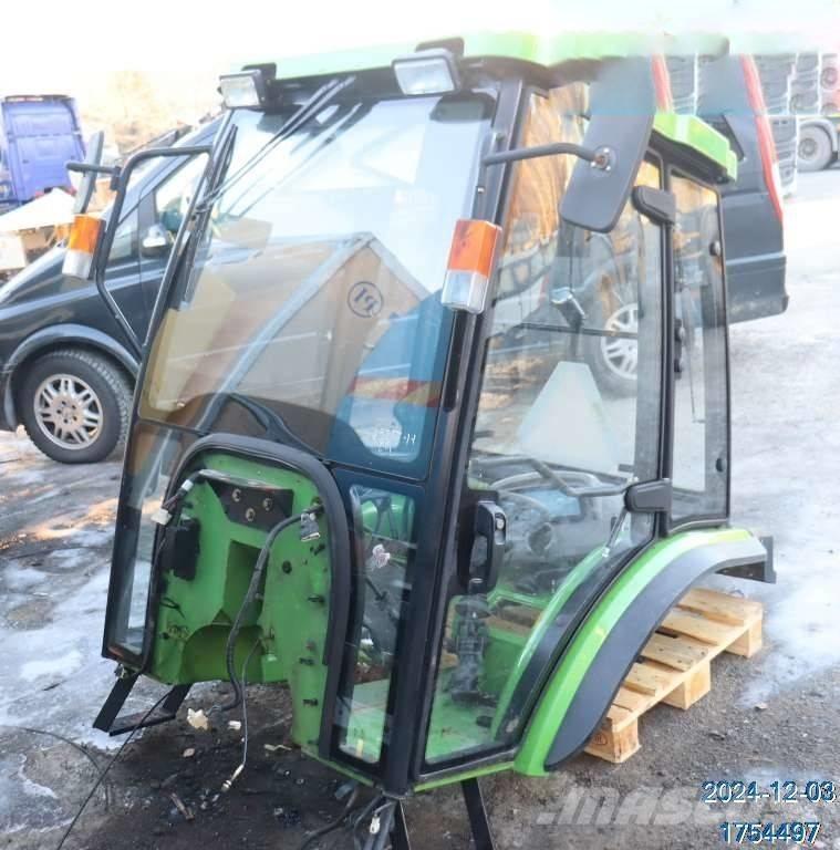 Foton te Kabīnes un interjers