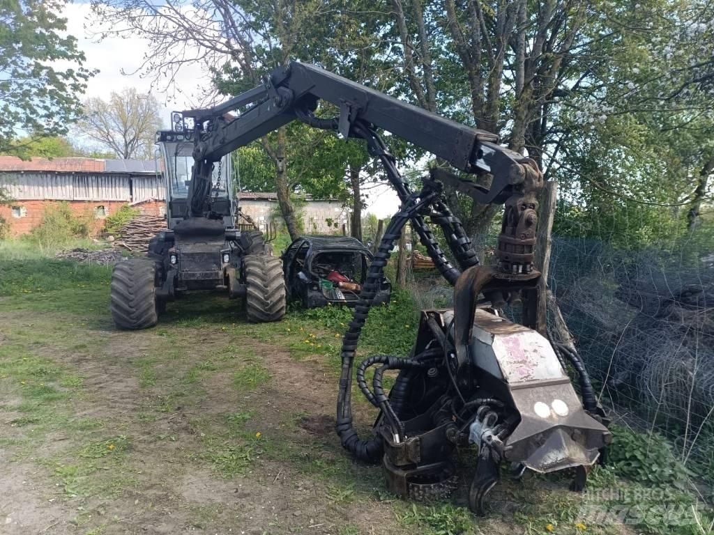 Logset 5 H Harvesteri