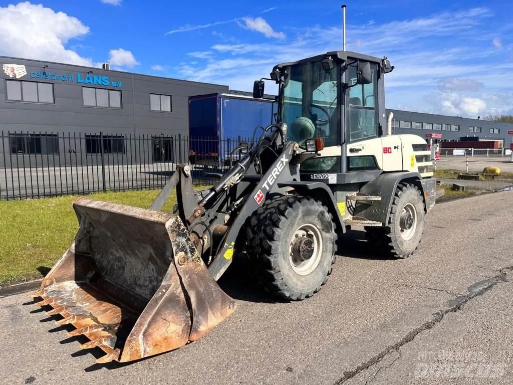 Terex TL80 Iekrāvēji uz riteņiem