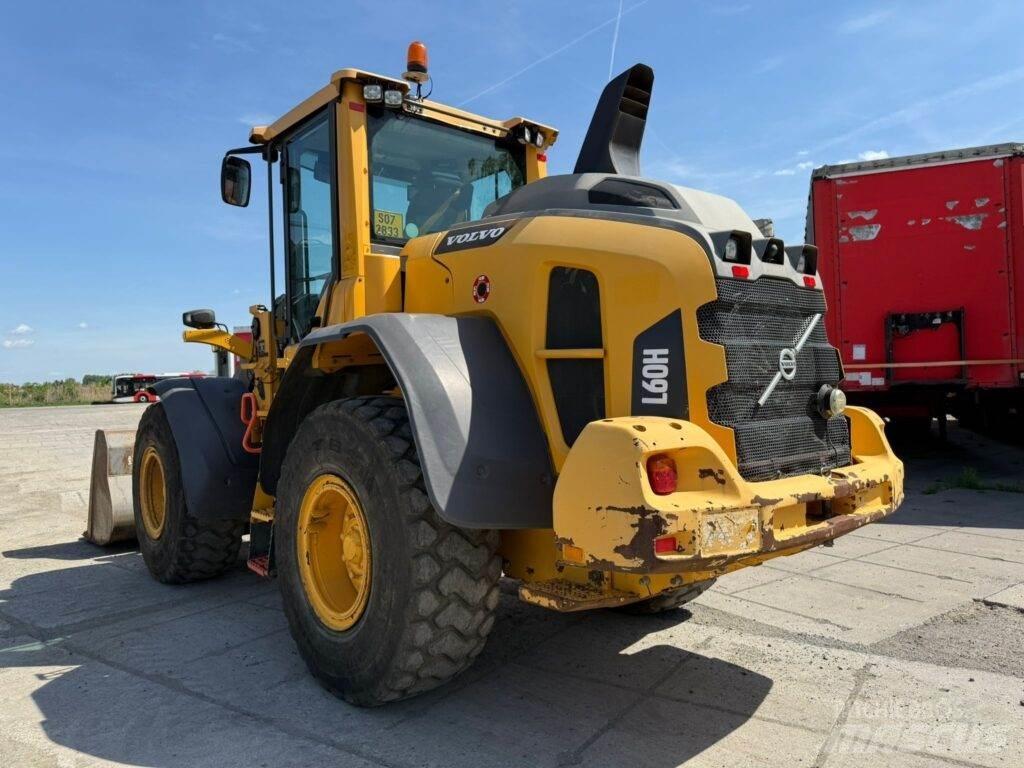 Volvo L60H Iekrāvēji uz riteņiem