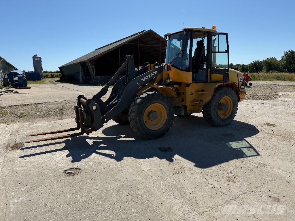 Volvo L 45 B Iekrāvēji uz riteņiem