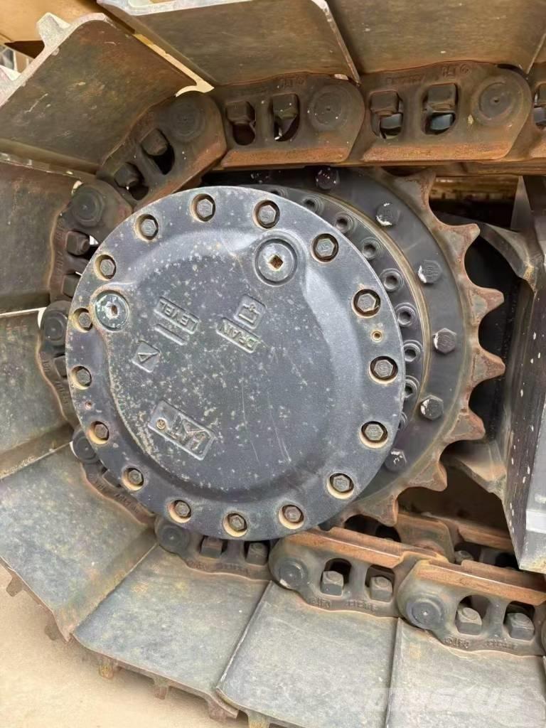 CAT 320 E Kāpurķēžu ekskavatori