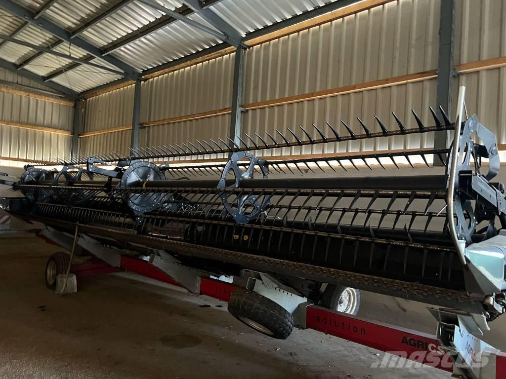 MacDon FD 75 Ražas novākšanas galvas