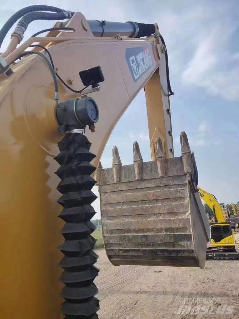 XCMG XE 215 C Kāpurķēžu ekskavatori