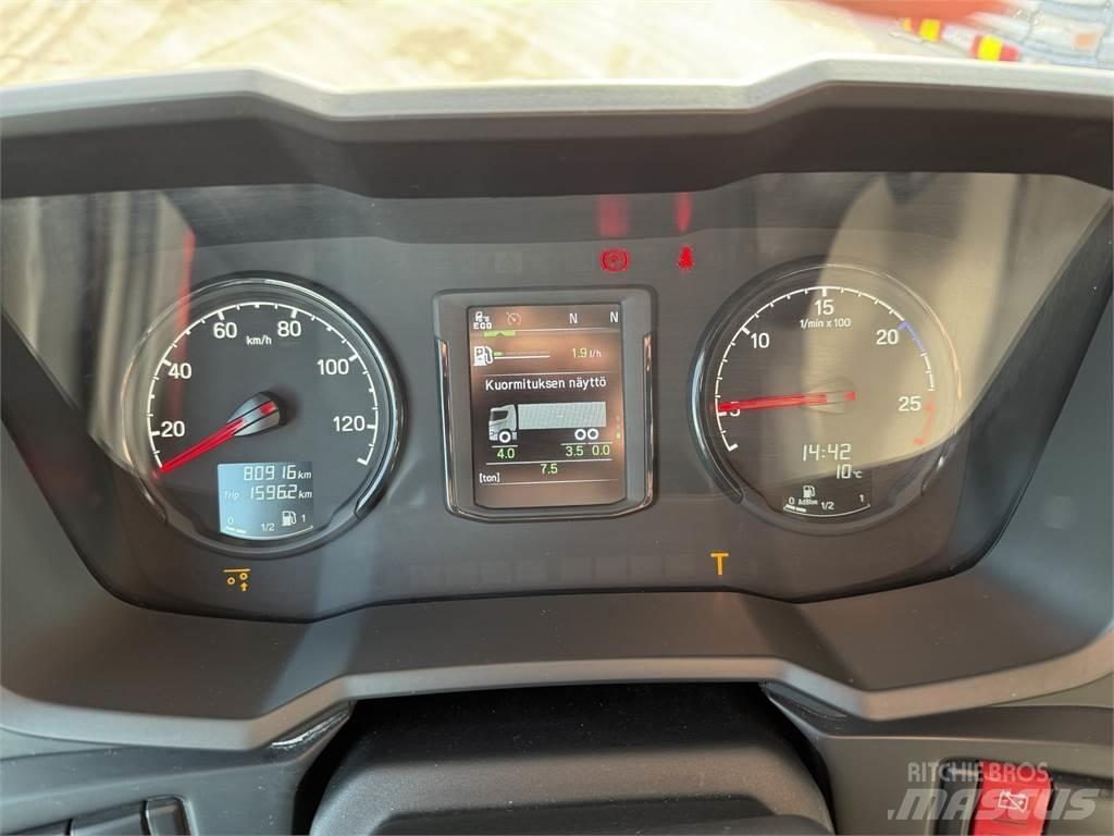 Scania P 360 6X2 Šasija ar kabīni