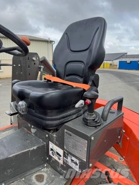Ausa DR 601 AHG Artikulētie pašizgāzēji