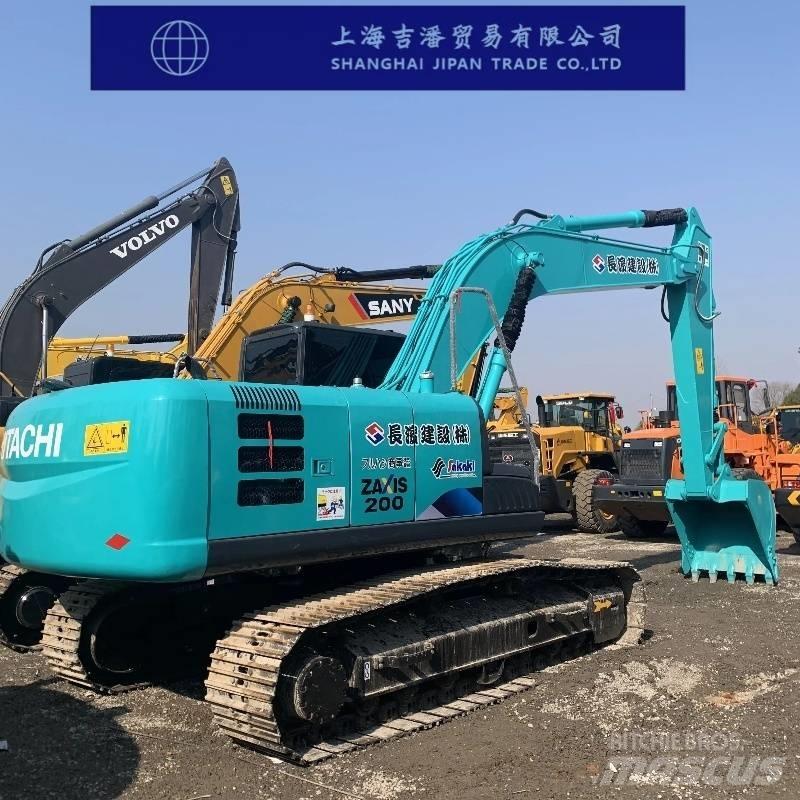 Hitachi ZX 200 Kāpurķēžu ekskavatori