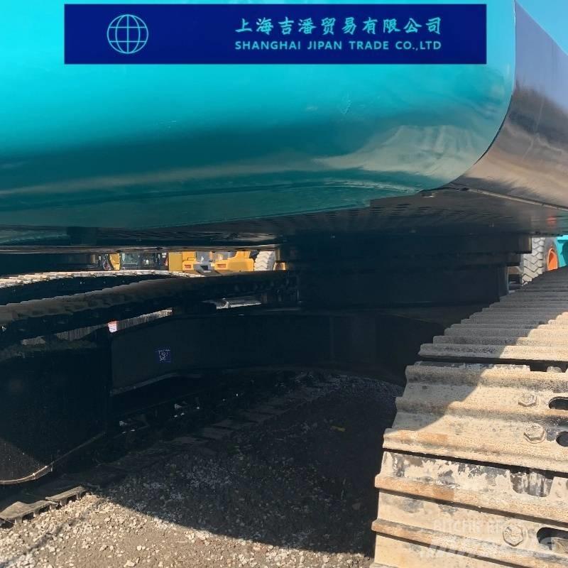 Hitachi ZX 200 Kāpurķēžu ekskavatori