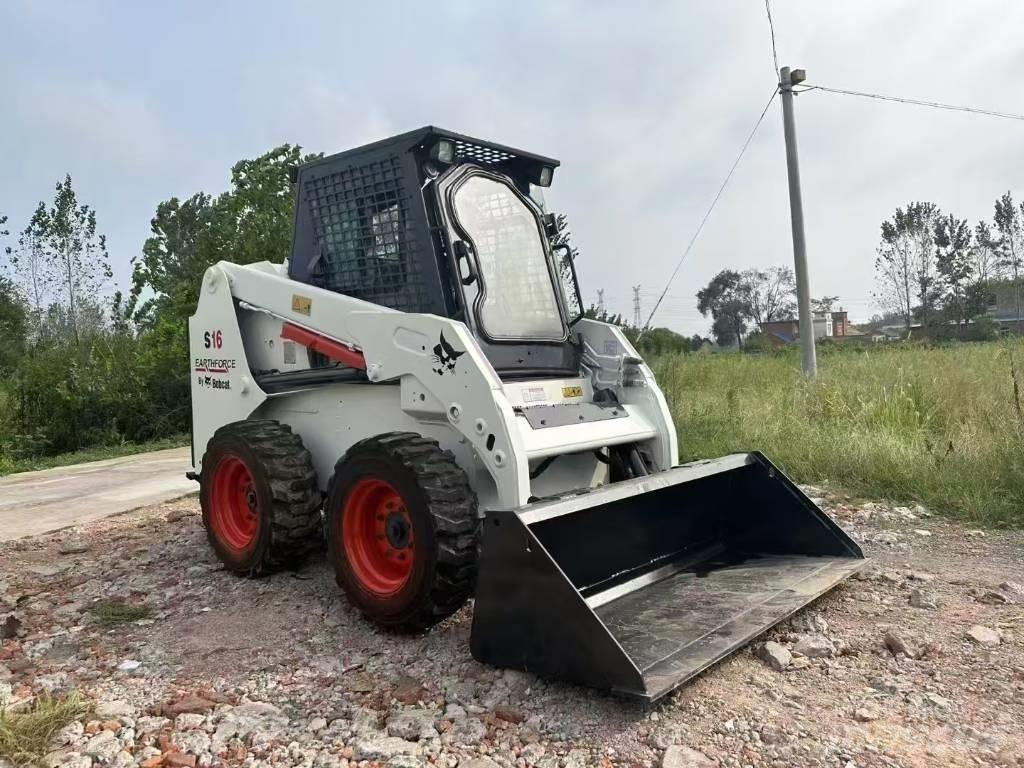 Bobcat S 16 Lietoti riteņu kompaktiekrāvēji