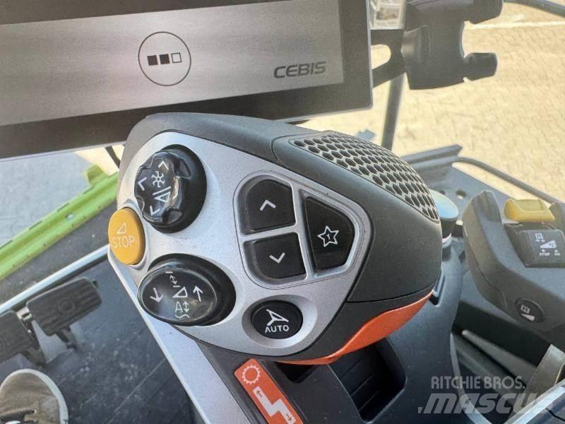 CLAAS LEXION 8600 Ražas novākšanas kombaini