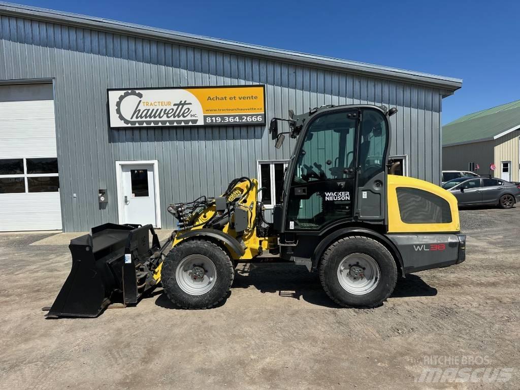 Wacker Neuson WL 38 Iekrāvēji uz riteņiem