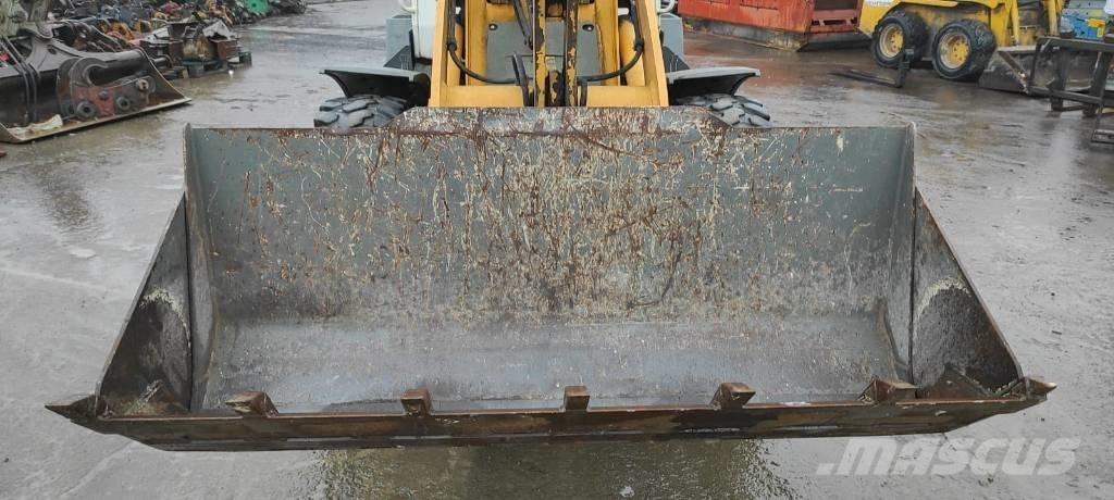 Liebherr L 506 Iekrāvēji uz riteņiem