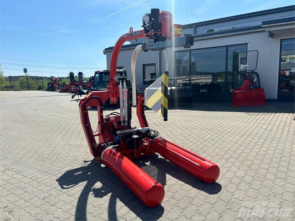 Kuhn RW 1200 C Rituļu ietinēji