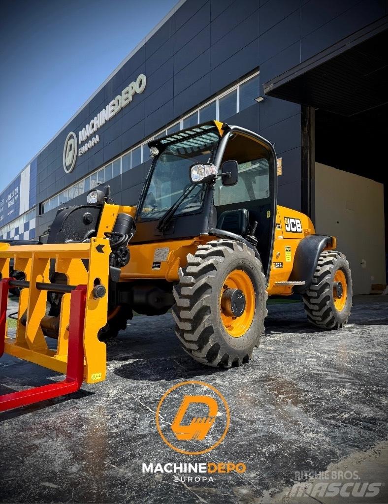 JCB 527-55 Teleskopiskie manipulatori