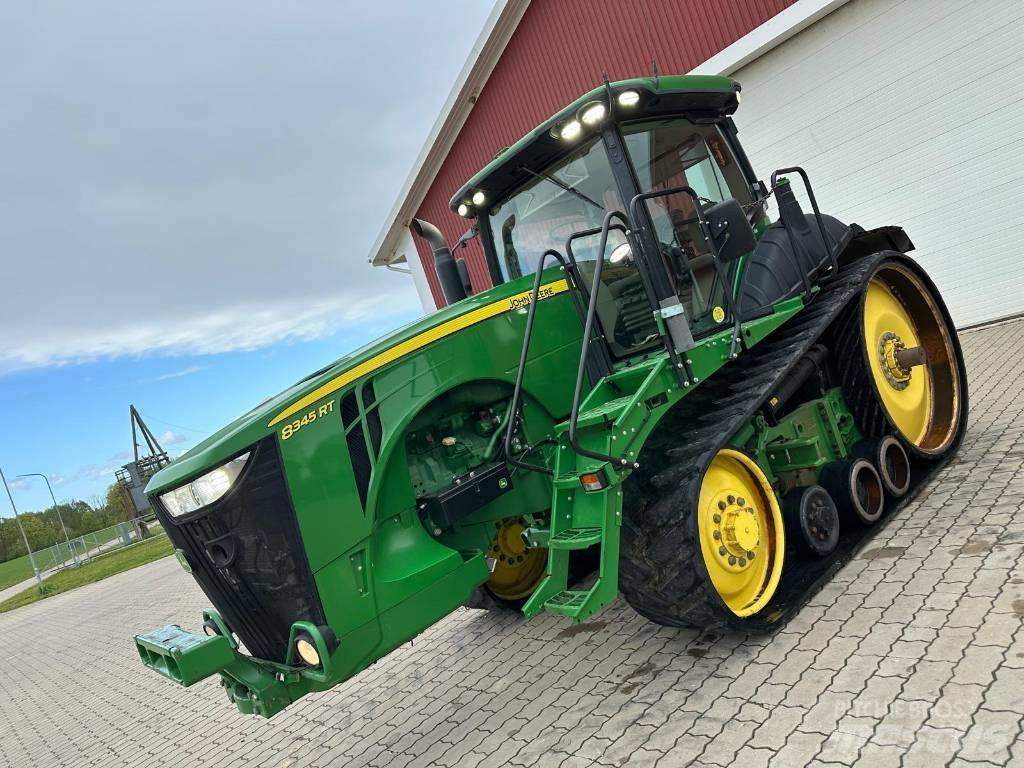 John Deere 8435 RT Traktori