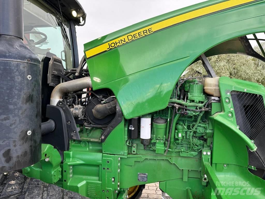 John Deere 8435 RT Traktori