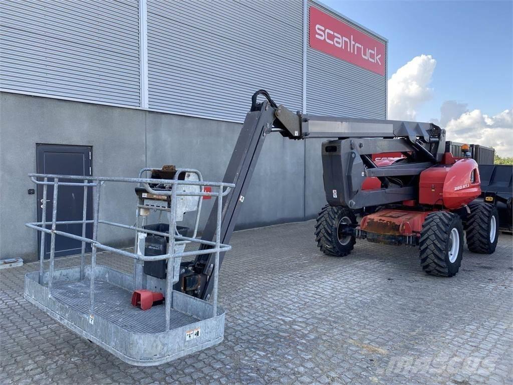 Manitou 200ATJ RC Strēles pacēlāji