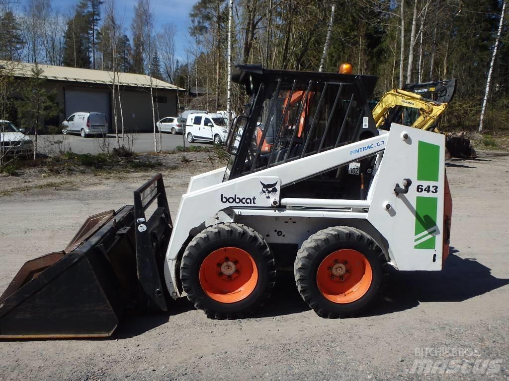 Bobcat 643 Lietoti riteņu kompaktiekrāvēji