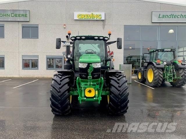 John Deere 6R165 Traktori