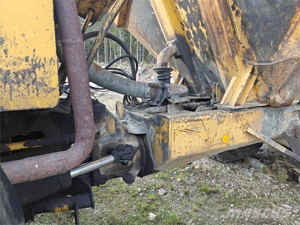 Volvo BM 861 Artikulētie pašizgāzēji