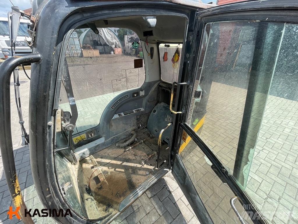 JCB JS130 Cabin Kabīnes un interjers