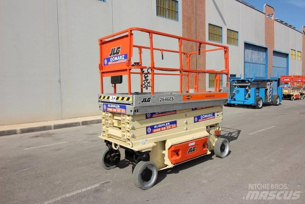 JLG 2646ES Šķerveida pacēlāji