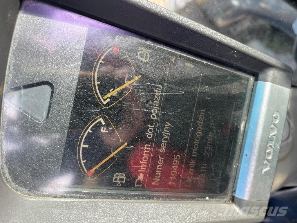 Volvo EC 240 C L Kāpurķēžu ekskavatori