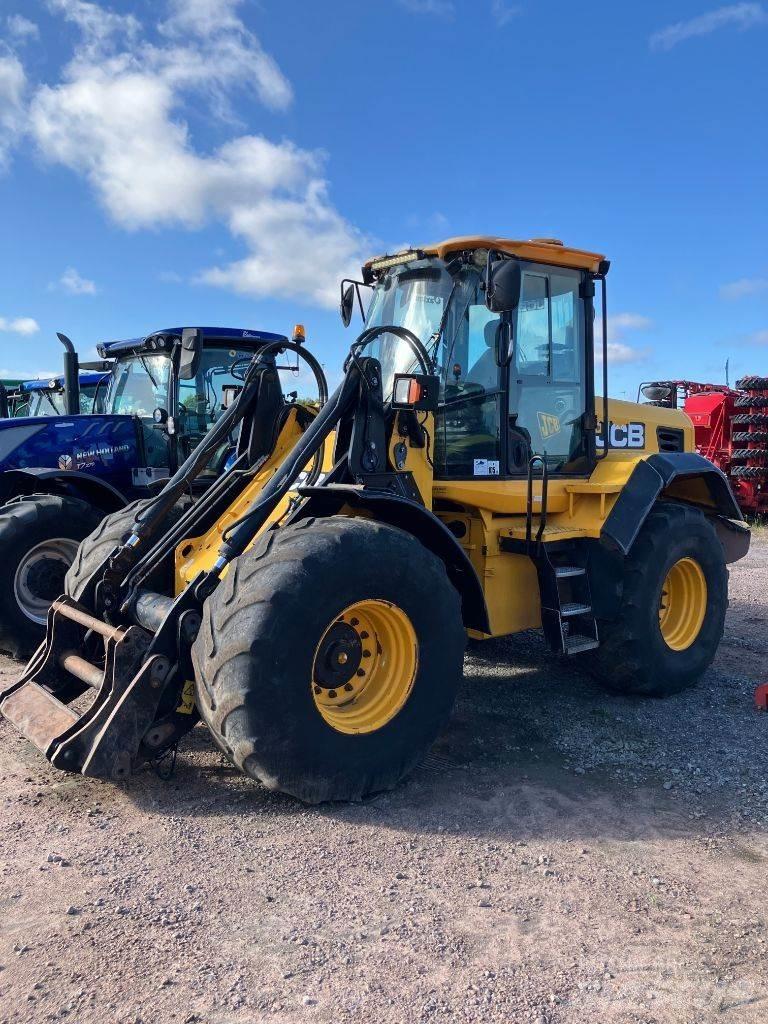 JCB 426 E HT Iekrāvēji uz riteņiem
