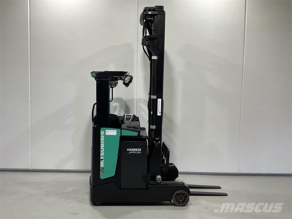 Mitsubishi RB16NH Lielaugstuma pārvadātājs