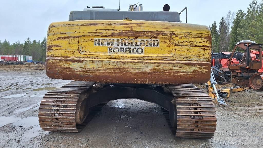 New Holland E 305 Kāpurķēžu ekskavatori