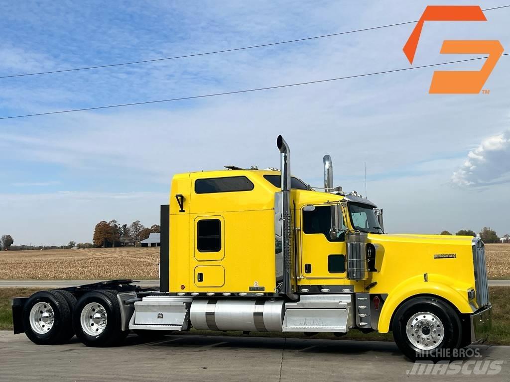 Kenworth W 900 Vilcēji