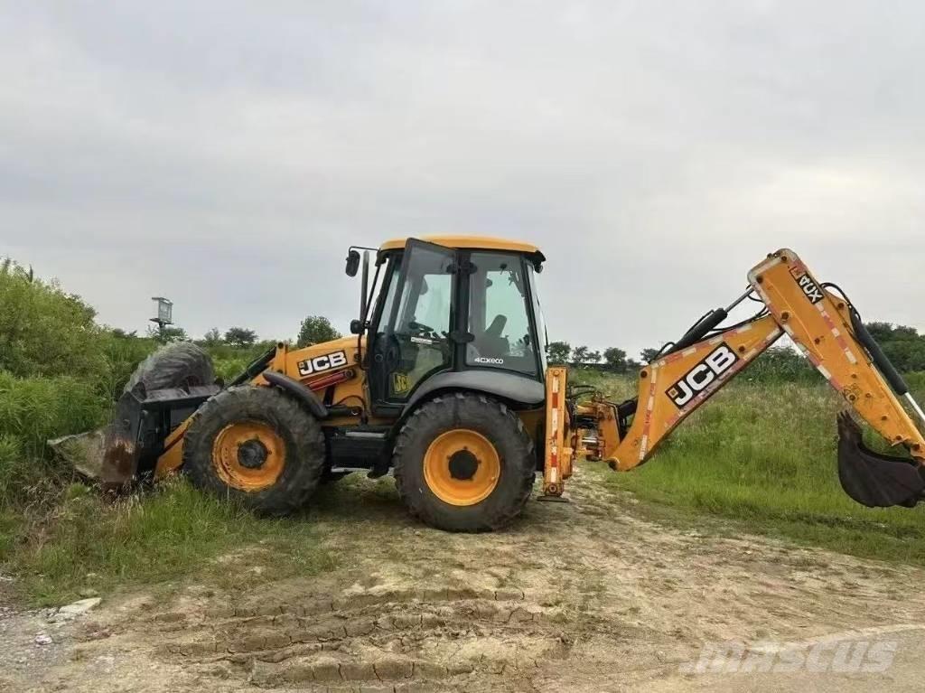 JCB 4 CX Ekskavatori-iekrāvēji