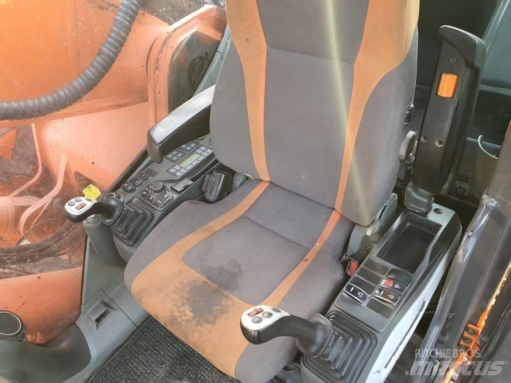 Doosan DX 420 LC-3 Kāpurķēžu ekskavatori