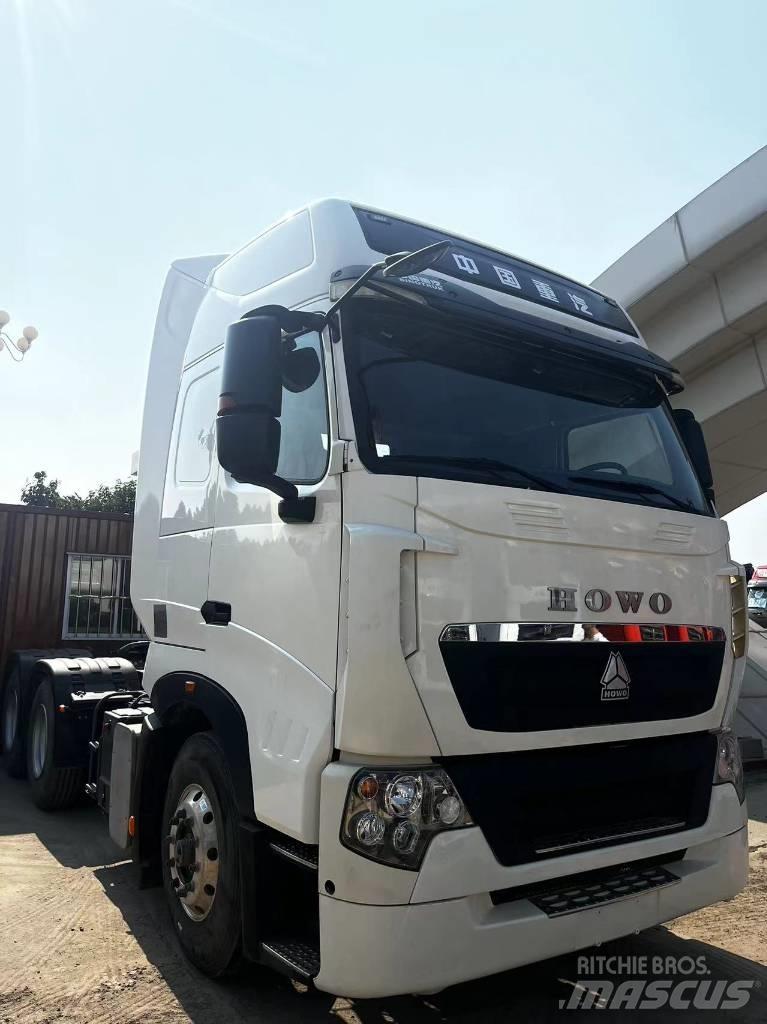 Sinotruk T7H Vilcēji