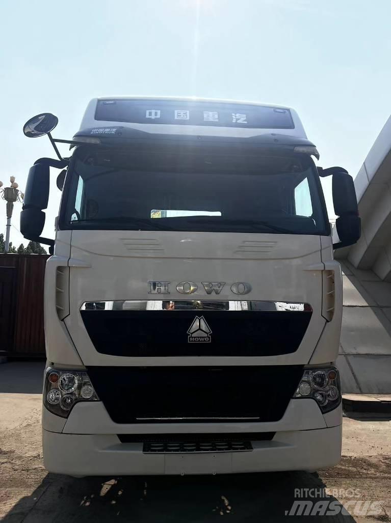 Sinotruk T7H Vilcēji