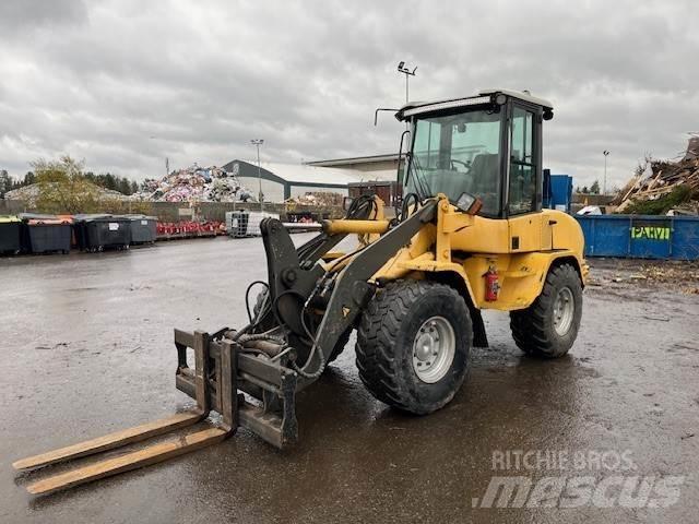 Volvo L30B-Z/S Iekrāvēji uz riteņiem