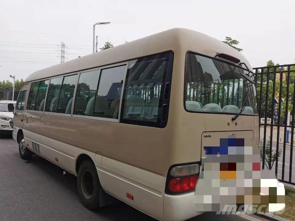 Toyota Coaster Bus Mikroautobusi