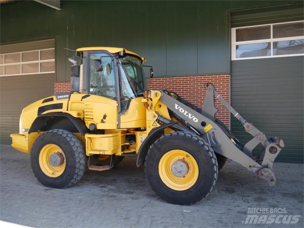 Volvo L45f Iekrāvēji uz riteņiem