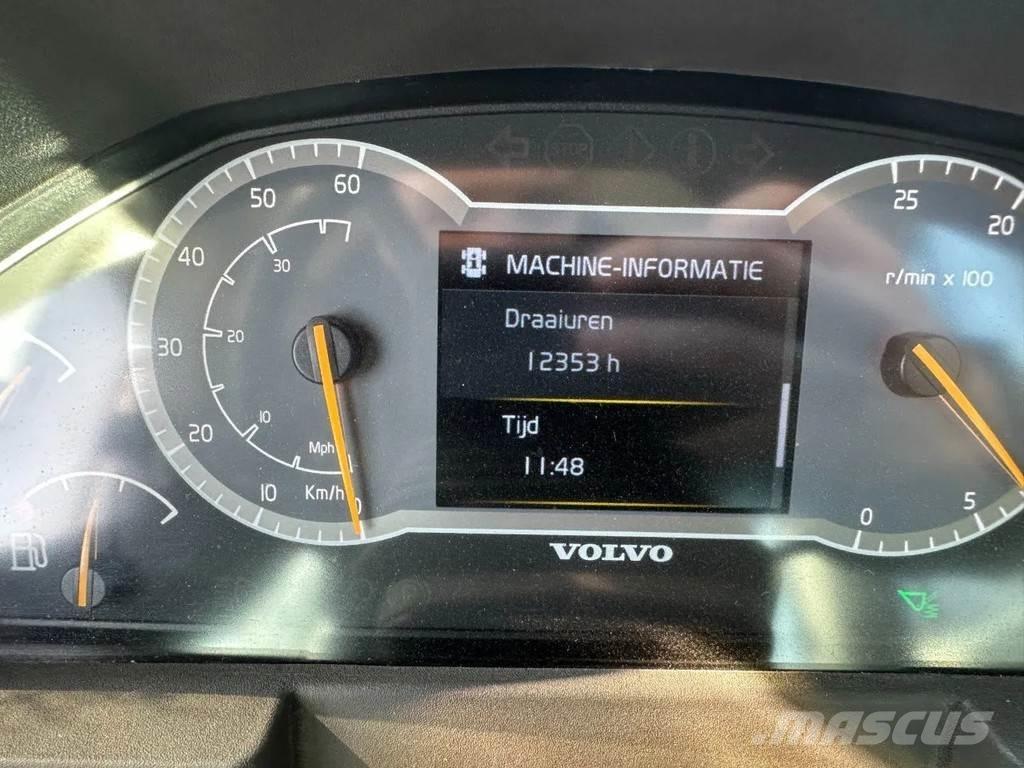 Volvo L90 H Iekrāvēji uz riteņiem