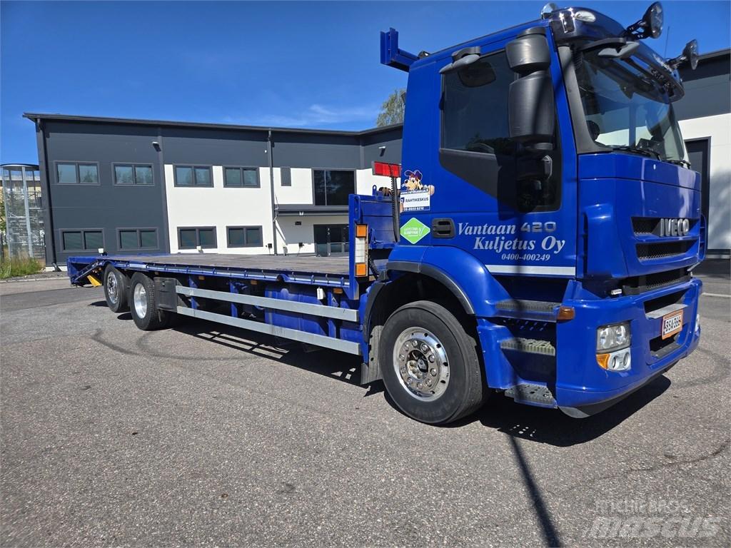 Iveco Stralis 26.420 Platformas/izkraušana no sāniem