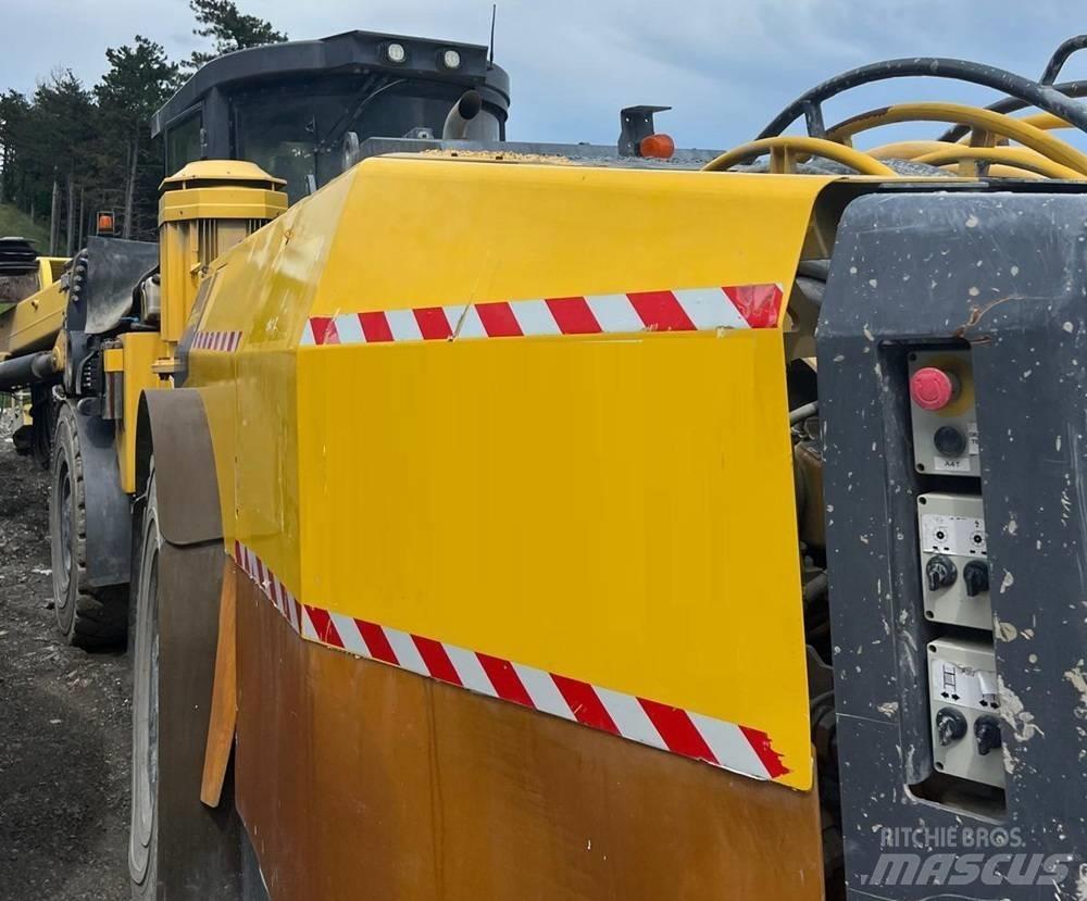 Epiroc E2C Tuneļu un pazemes kalnrūpniecības urbji
