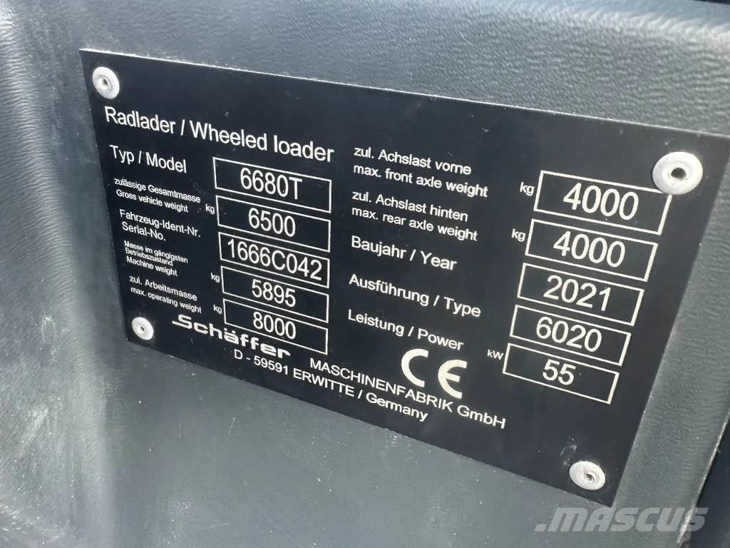 Schäffer 6080T Teleskopiskie riteņu iekrāvēji