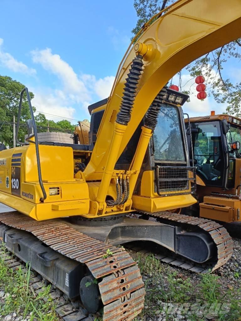 Komatsu PC 130-7 Kāpurķēžu ekskavatori